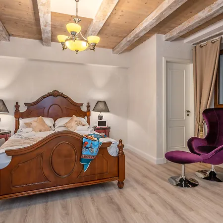מלון Heritage Palace Varos - Mag Quaint & Elegant Boutique