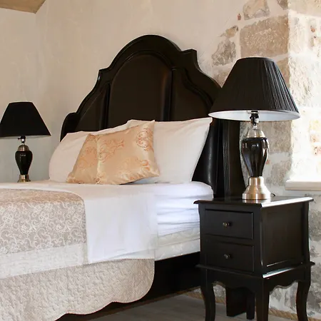 Heritage Palace Varos - Mag Quaint & Elegant Boutique מלון ספליט
