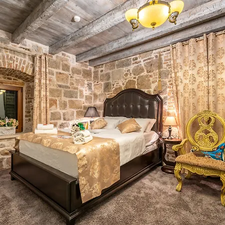 Heritage Palace Varos - Mag Quaint & Elegant Boutique ספליט