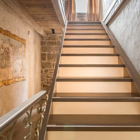 Heritage Palace Varos - Mag Quaint & Elegant Boutique מלון