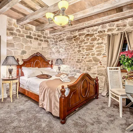 Heritage Palace Varos - Mag Quaint & Elegant Boutique 4*