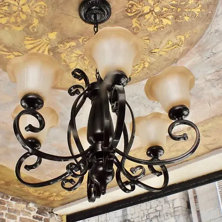 מלון Heritage Palace Varos - Mag Quaint & Elegant Boutique 4*