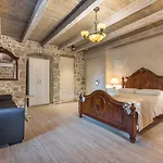 Ξενοδοχείο Heritage Palace Varos 4*