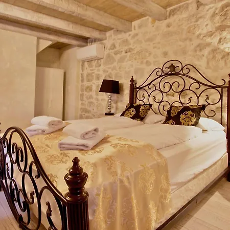 Hotel Heritage Palace Varos Split