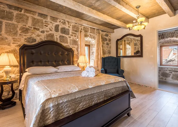 Hotell Heritage Palace Varos 4*