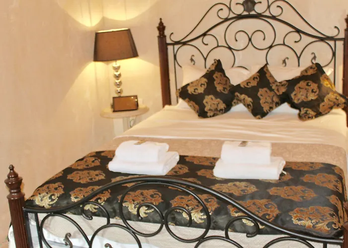 Heritage Palace Varos Hotell Split