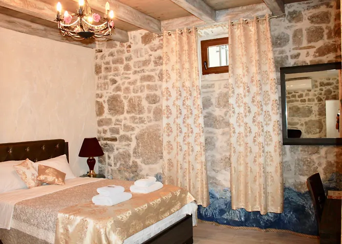 Ξενοδοχείο Heritage Palace Varos