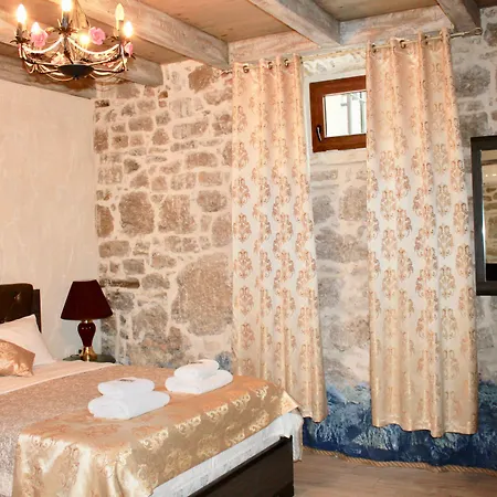 Szálloda Heritage Palace Varos